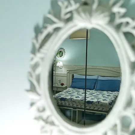 Gisella Punta Prosciutto